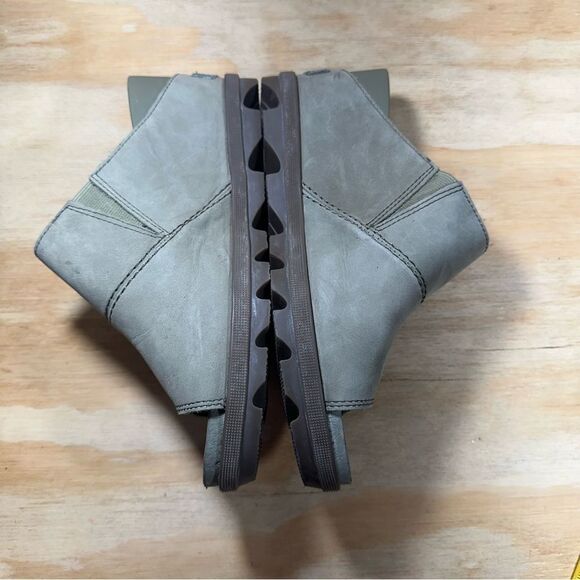 Sorel Nubuck Gray Wedge Sandals Women’s Size 9 - Picture 4 of 9